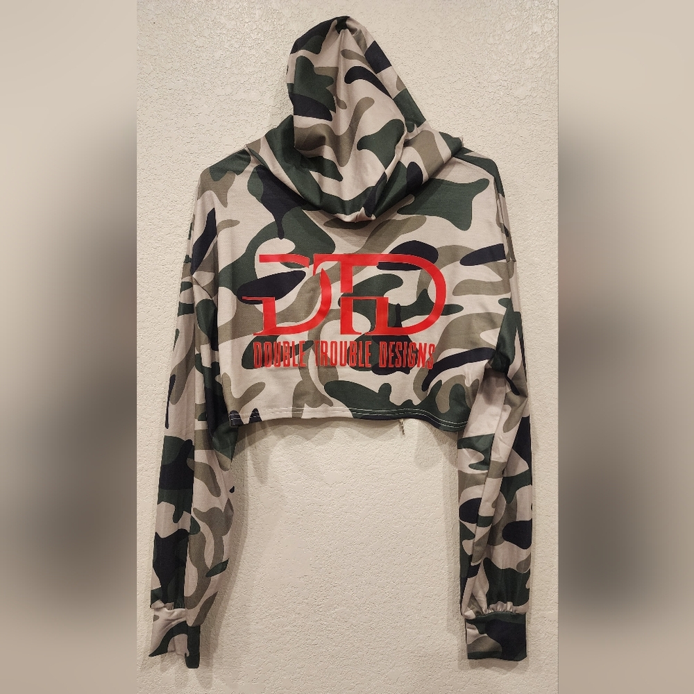 Graphic Crop Hoodie